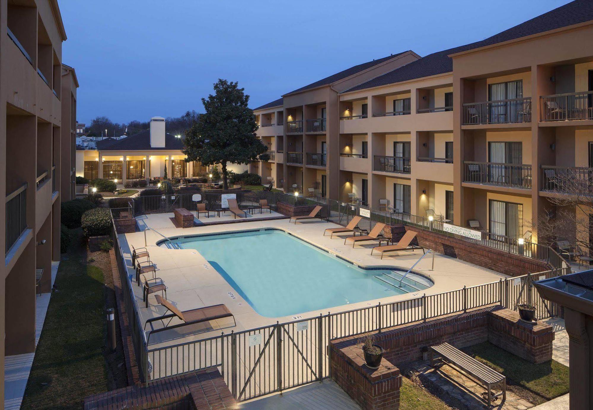 Courtyard Greenville Haywood Mall Eksteriør bilde